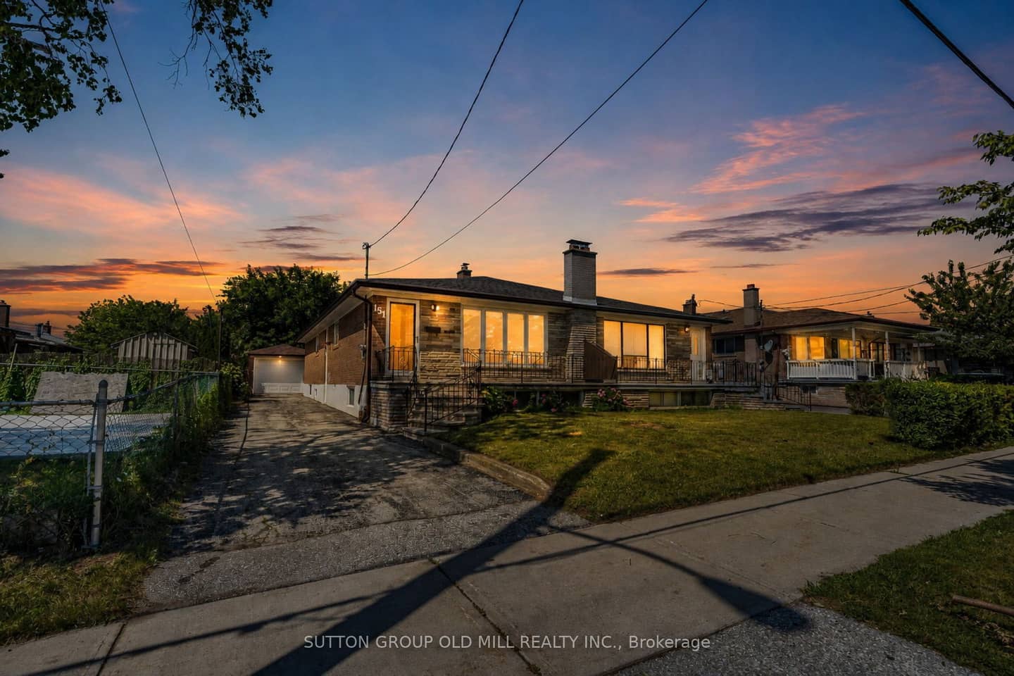 151 Lanyard Road, Toronto, ON M9M 1Z3