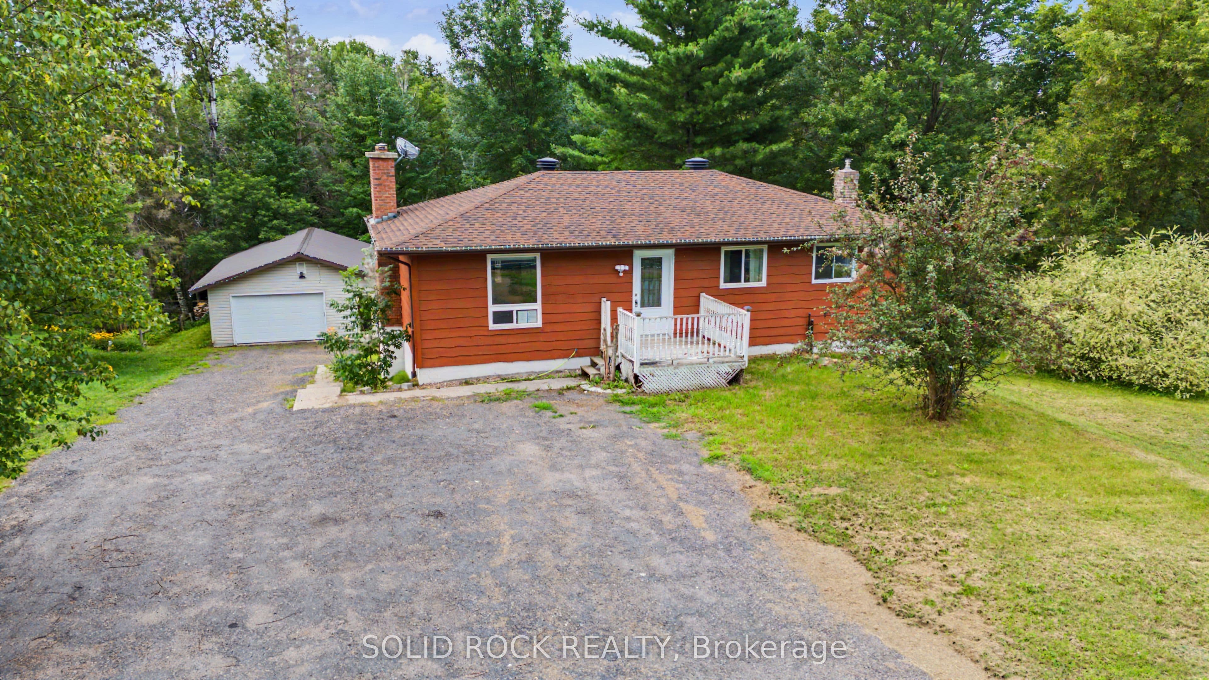 1372 VILLAGE Road, East Ferris, ON P0H 1B0