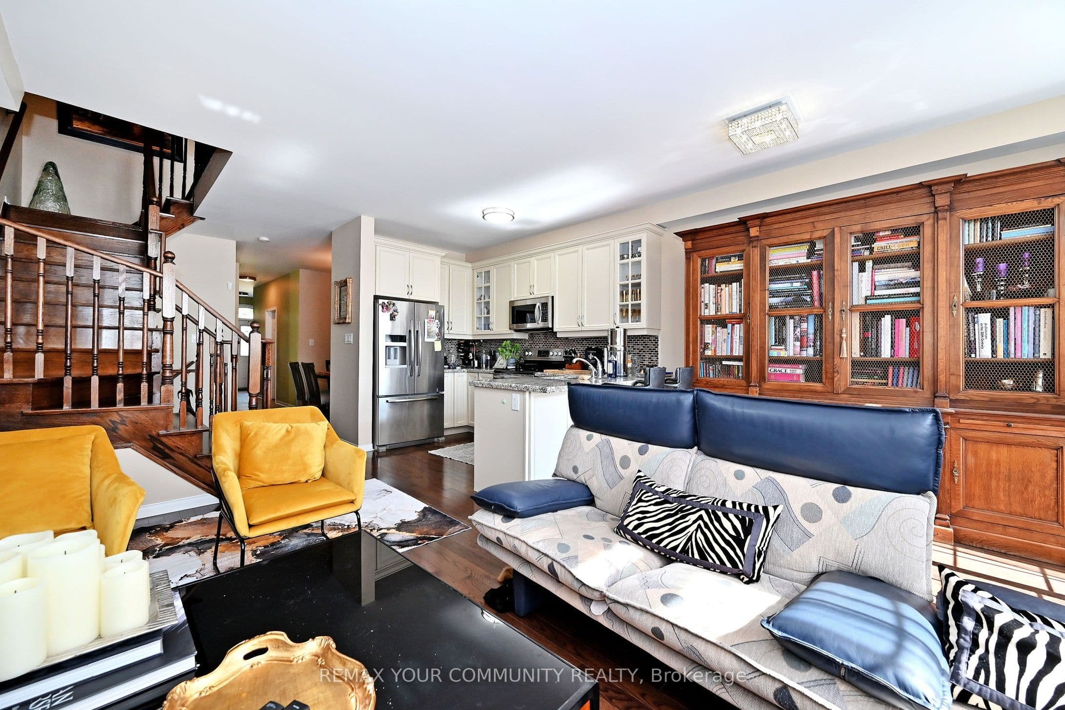 30 Spruce Pine Crescent, Vaughan, ON L6A 4T3