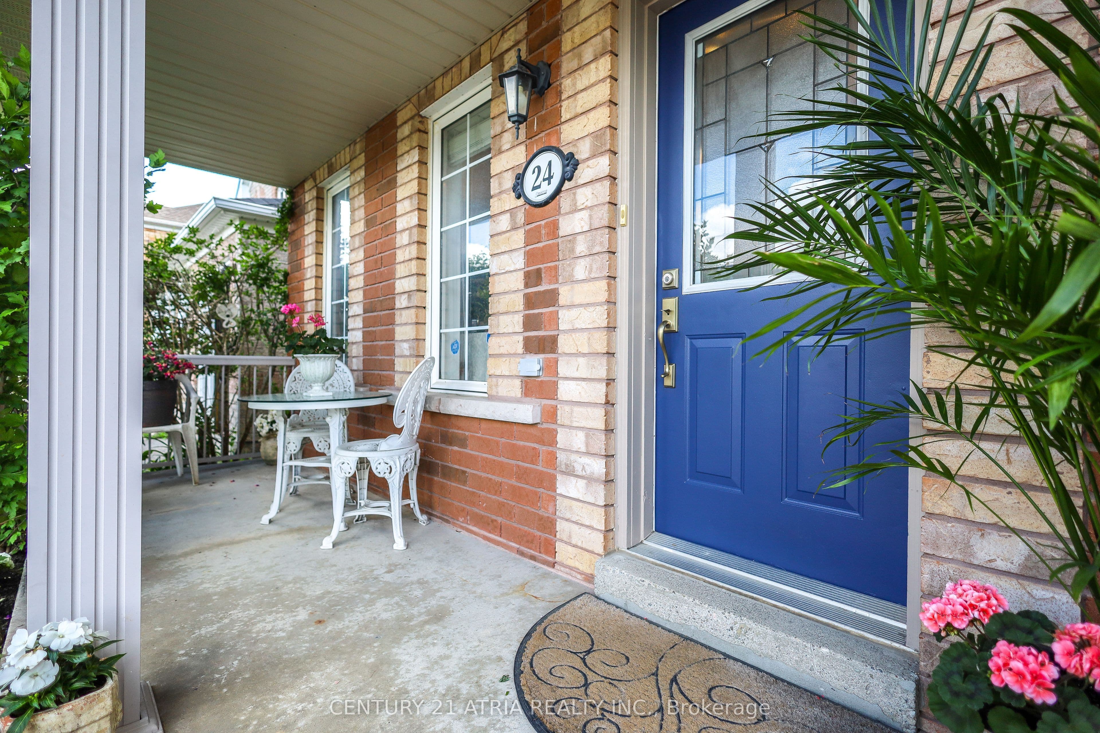 24 William Grant Road, Markham, ON L6E 1R7