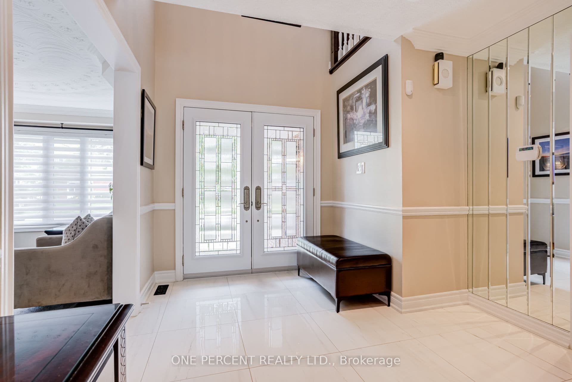 7 Mendip Crescent, Toronto, ON M1P 1Y3