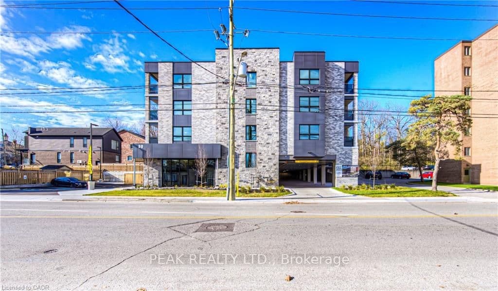 30 George Street S, Cambridge, ON N1S 2M8