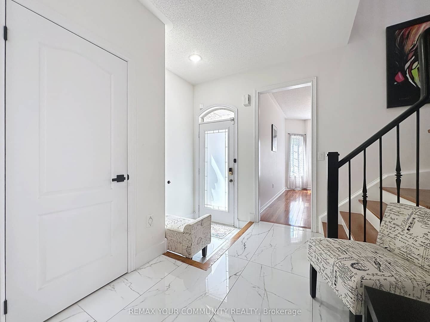 15 Bellefontaine Court, Vaughan, ON L6A 4A7