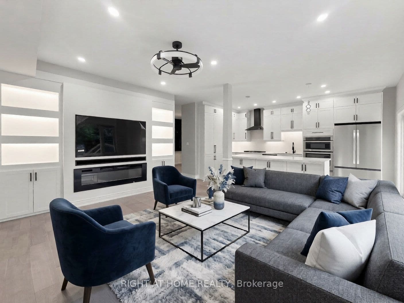 1530 Portsmouth Place, Mississauga, ON L5M 7W1