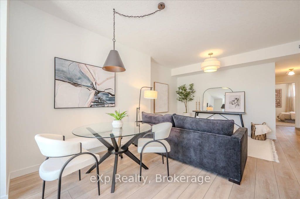 824 Woolwich Street 72, Guelph, ON N1H 1G8