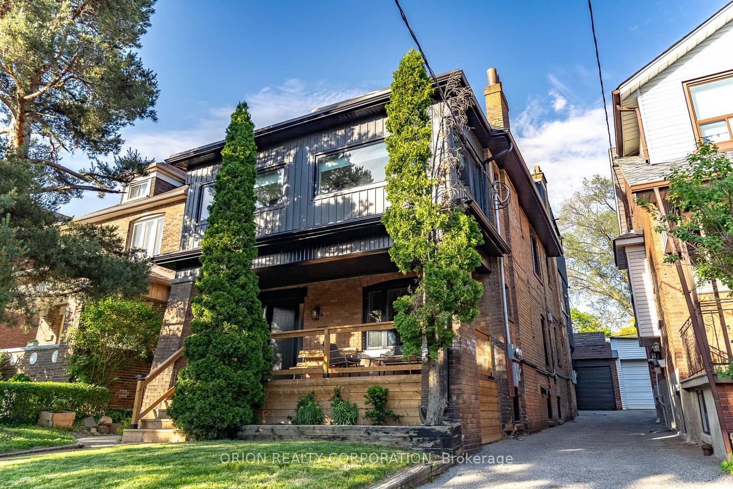 185 Glenholme Avenue, Toronto, ON M6E 3C5