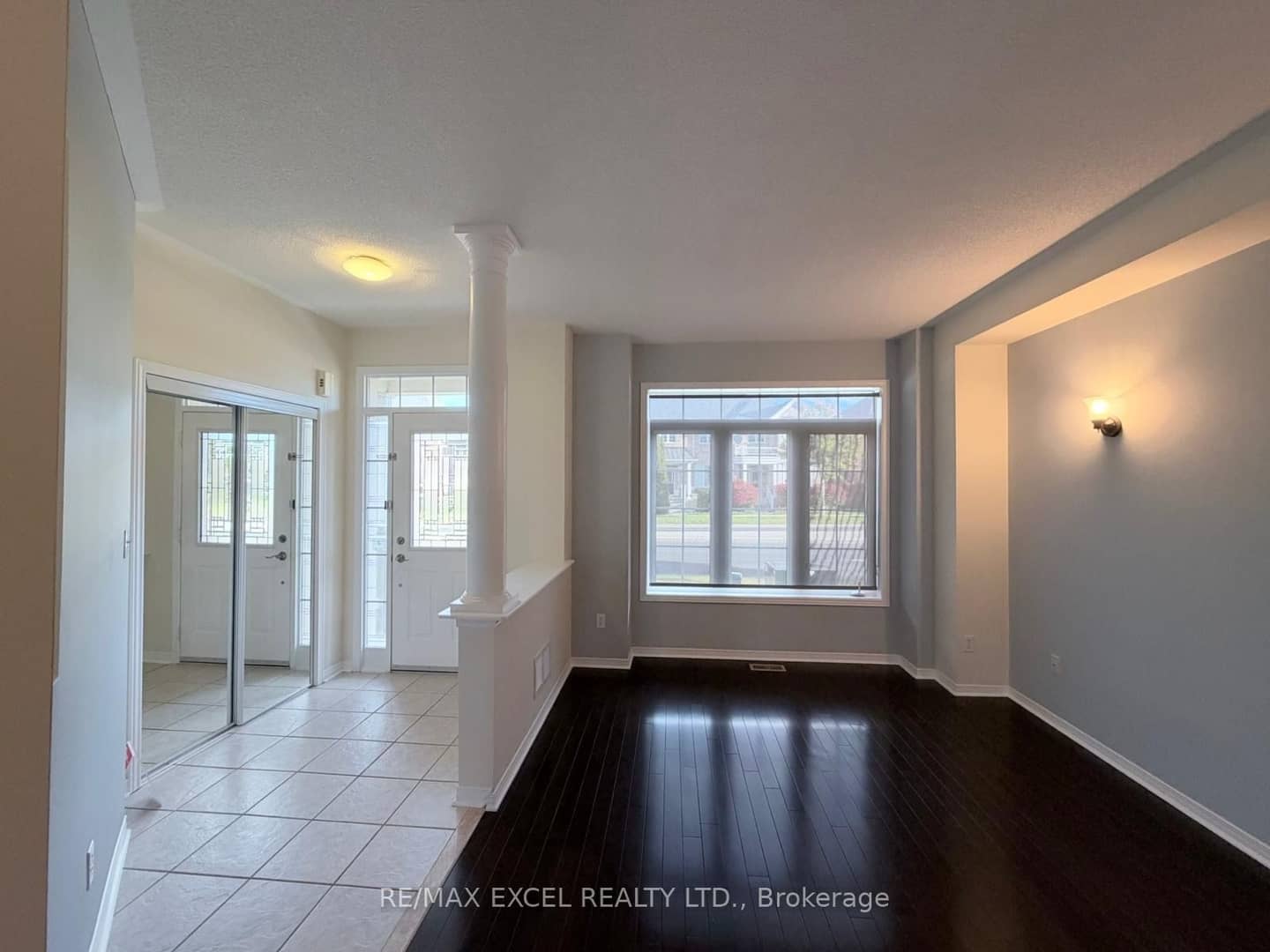 2383 Bur Oak Avenue, Markham, ON L6E 1J5