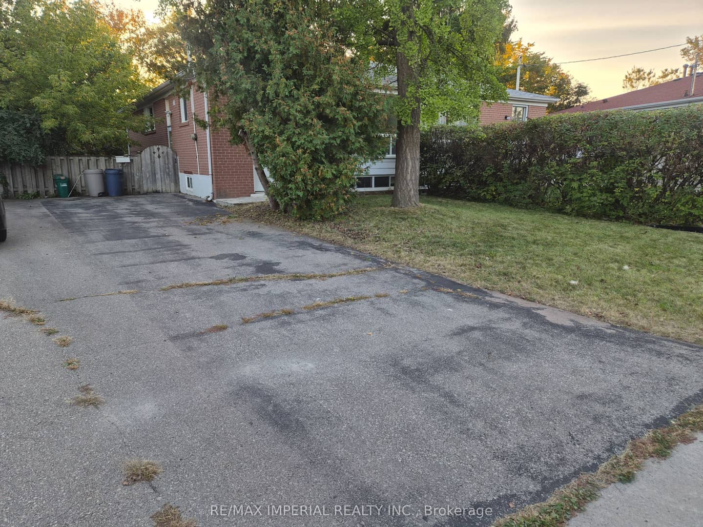 262 Mcconvey Drive, Richmond Hill, ON L4C 3K2