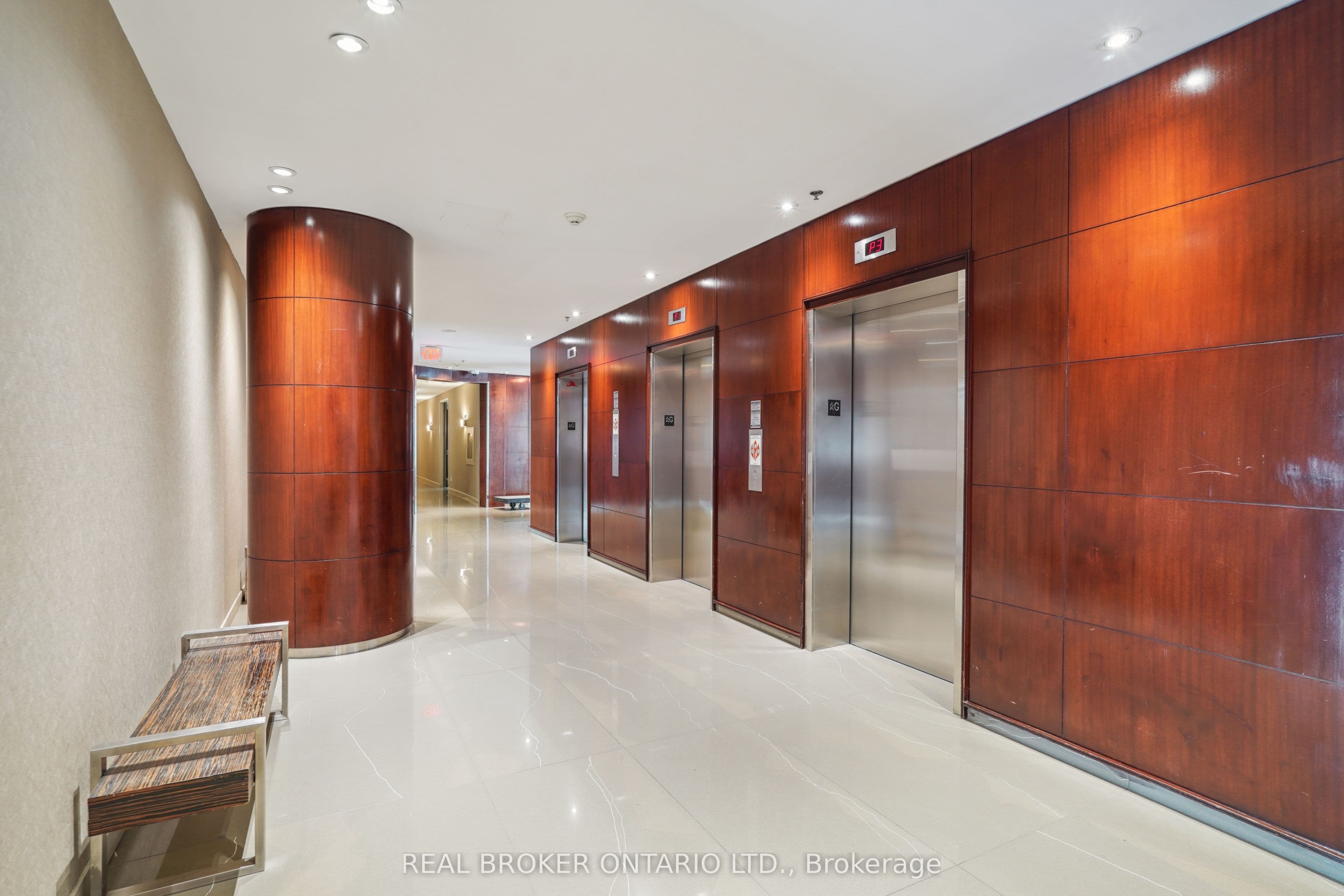 231 Fort York Boulevard 615, Toronto, ON M5V 1B2