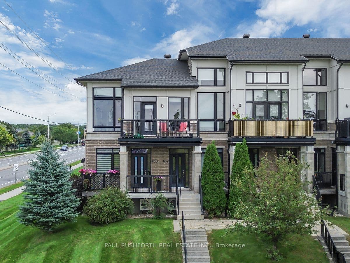 602 Brian Good Avenue, Blossom Park - Airport and Area, ON K4M 0G7
