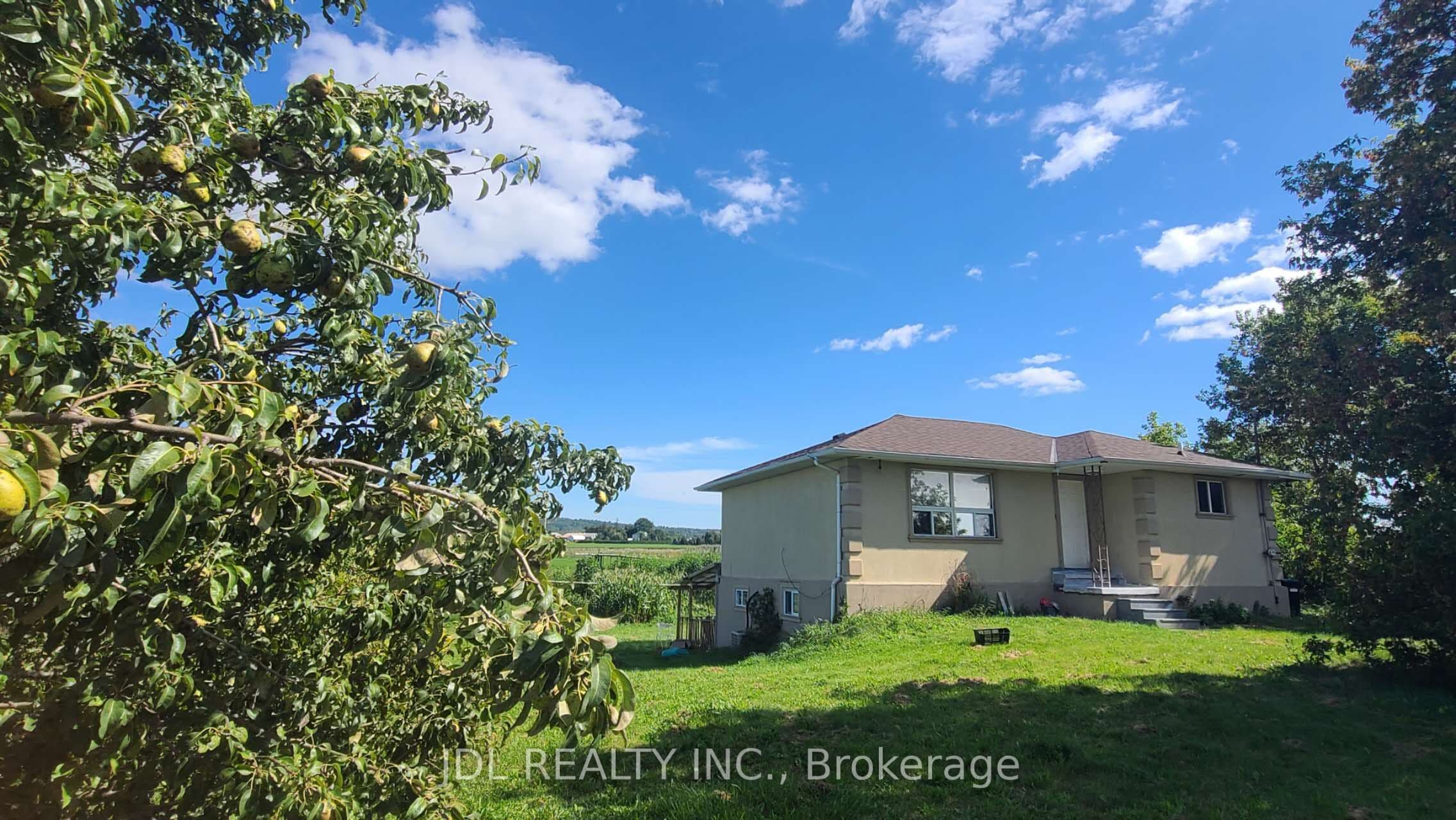 2411 Canal Road, Bradford West Gwillimbury, ON L3Z 2A6