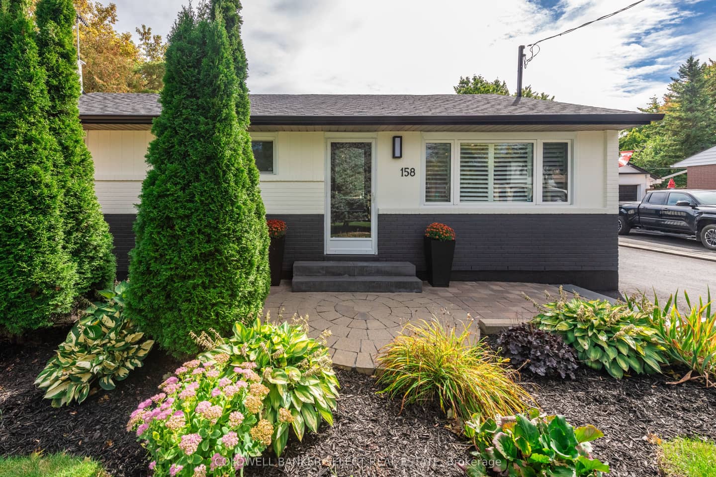 158 Ellwood Drive W, Caledon, ON L7E 4W4