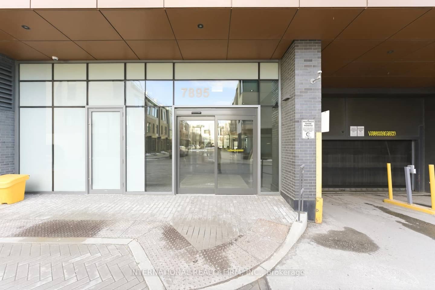 7895 Jane Street 703, Vaughan, ON L4K 0K2