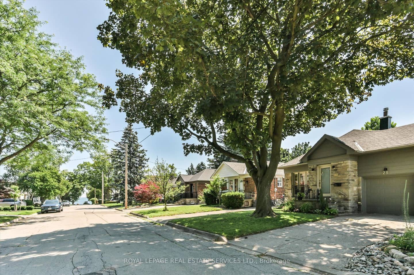 25 Miles Road, Toronto, ON M8V 1V4