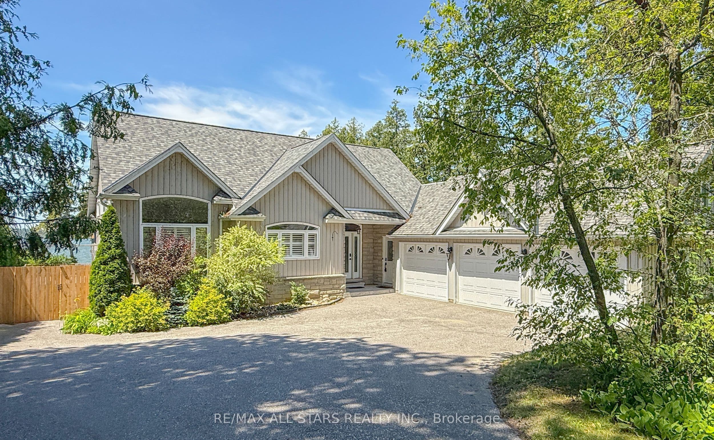 253 Stephenson Point Road, Scugog, ON L9L 1B4