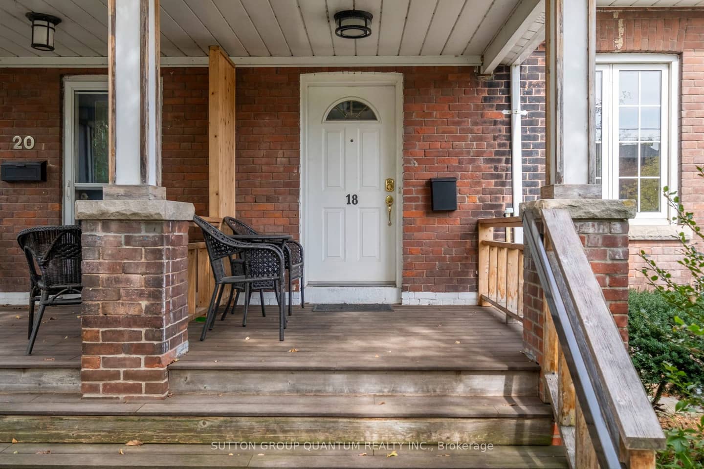 18 Albani Street, Toronto, ON M8V 1X2