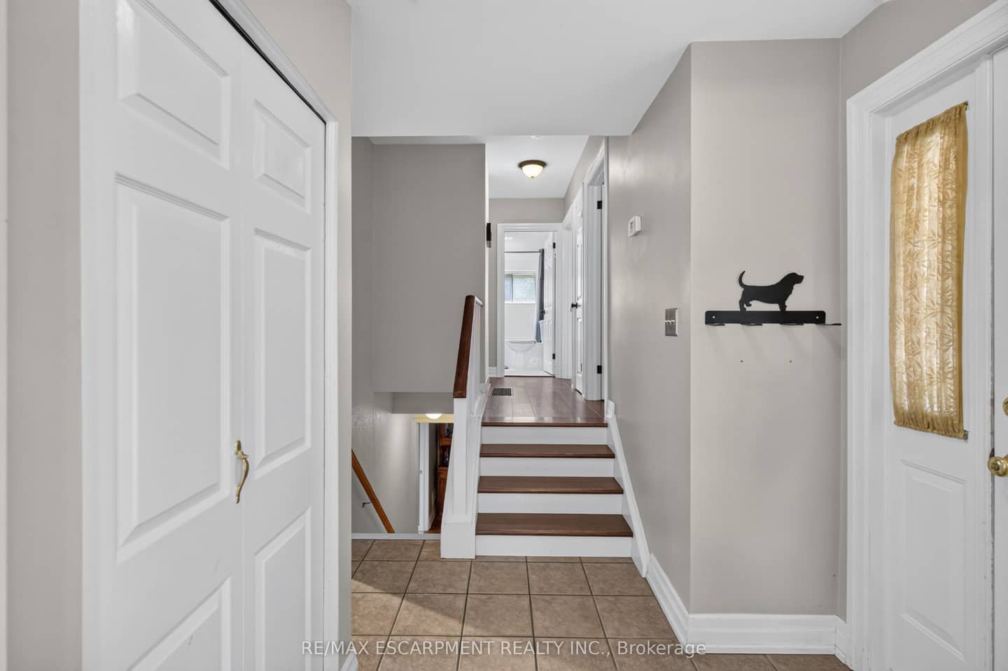 3 Cumbrian Court, Brampton, ON L6X 2J7