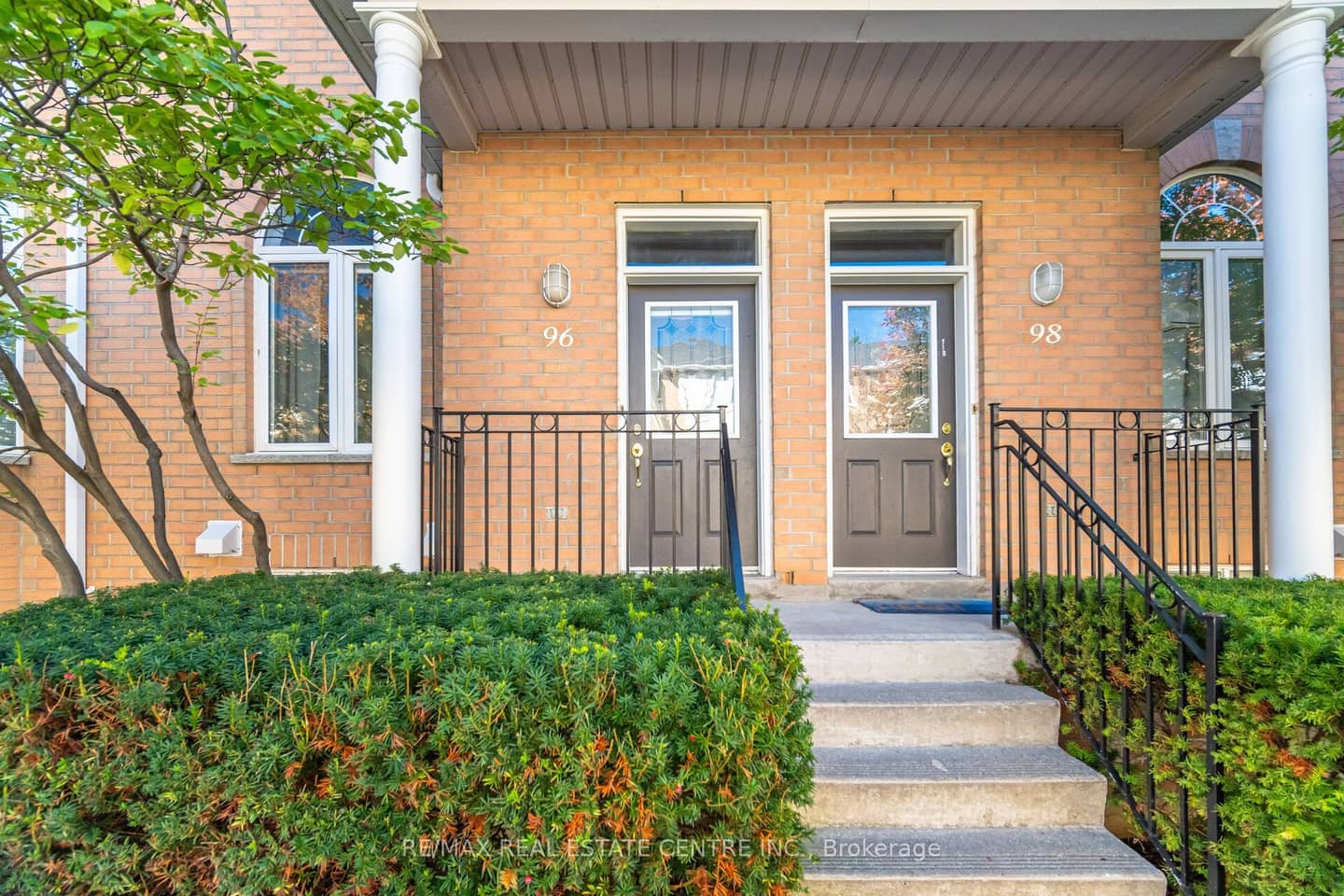 83 Mondeo Drive 96, Toronto, ON M1P 5B6