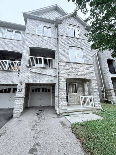 35 Linnell Street, Ajax, ON L1Z 0K8