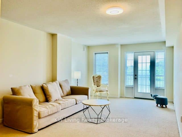 5247 Major Mackenzie Drive, Markham, ON L6C 0N3