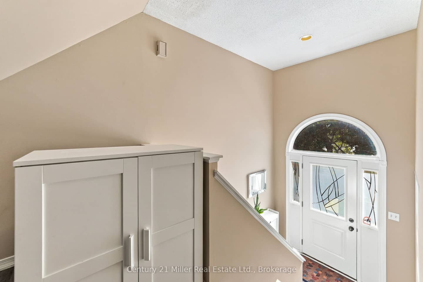 1562 Litchfield Road, Oakville, ON L6H 5P3