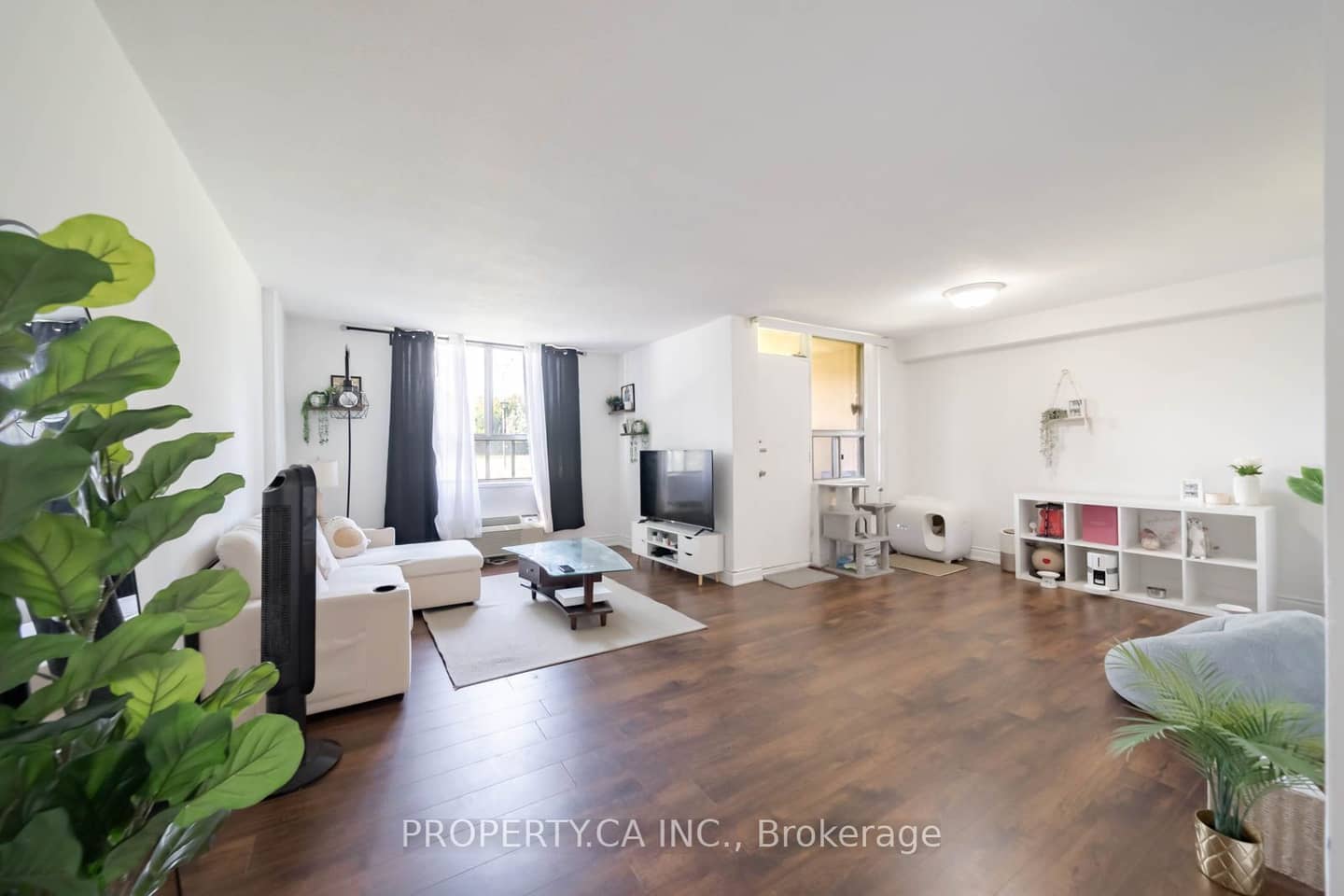 2835 Islington Avenue 107, Toronto, ON M9L 2K2