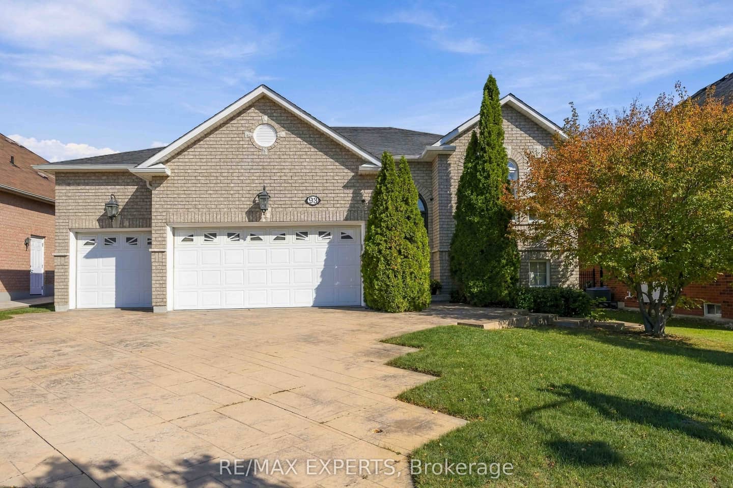 93 Velmar Drive, Vaughan, ON L4L 8W4