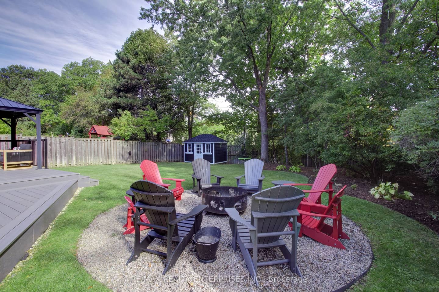 3523 Kingbird Court, Mississauga, ON L5L 2P9