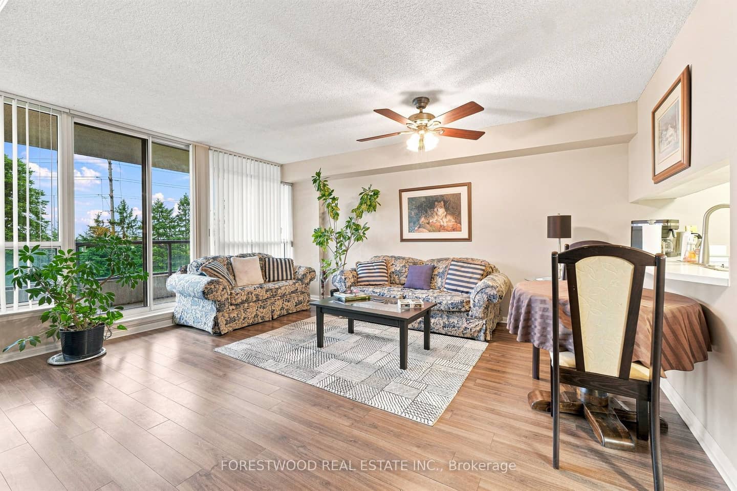 10 Laurelcrest Street 311, Brampton, ON L6S 5Y3
