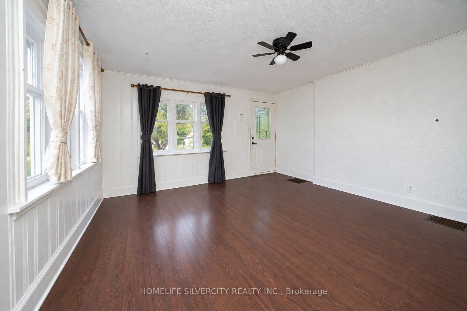 30 Woodward Avenue, Brampton, ON L6V 1K1