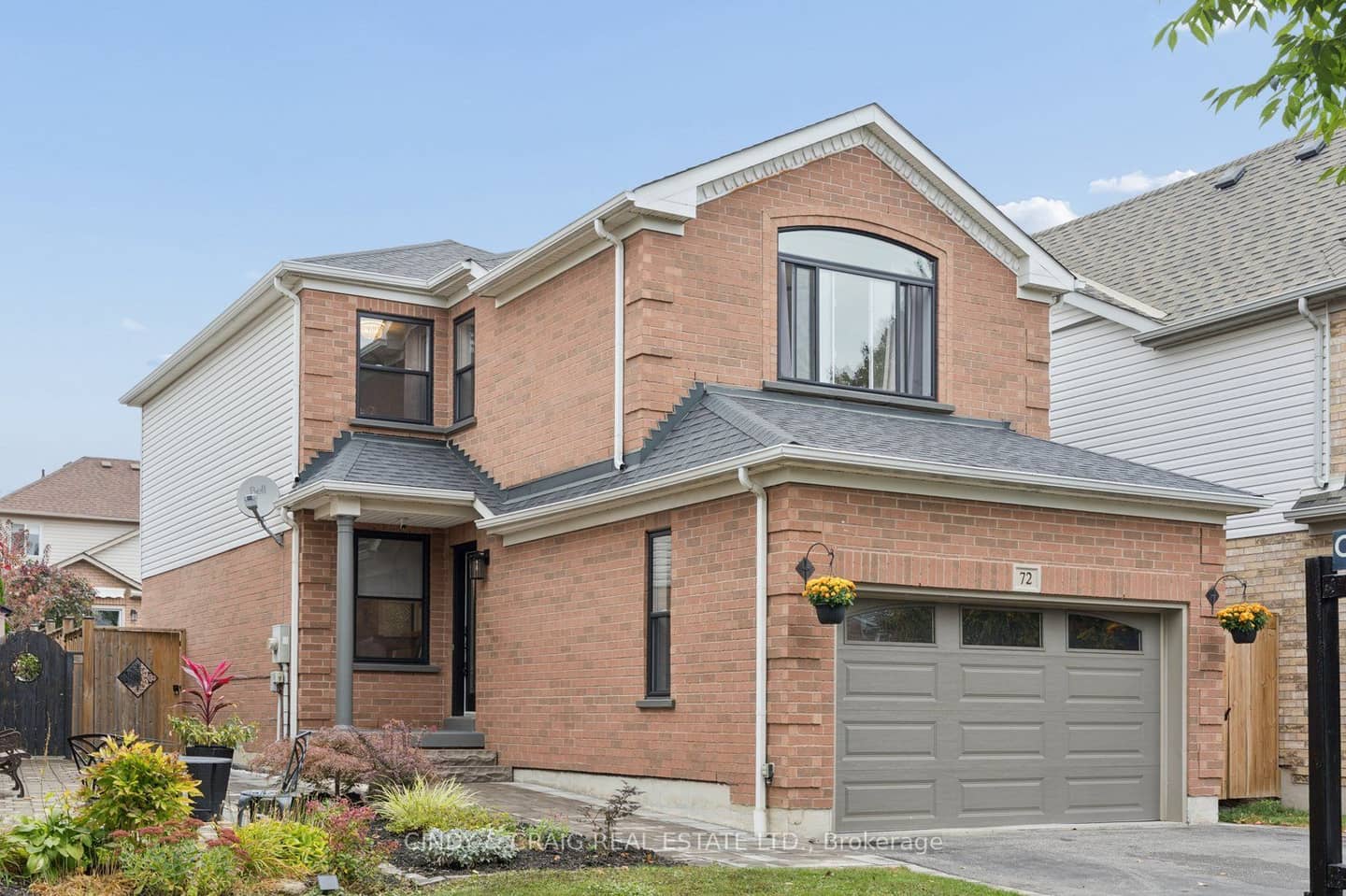 72 Lafayette Boulevard, Whitby, ON L1P 1S9