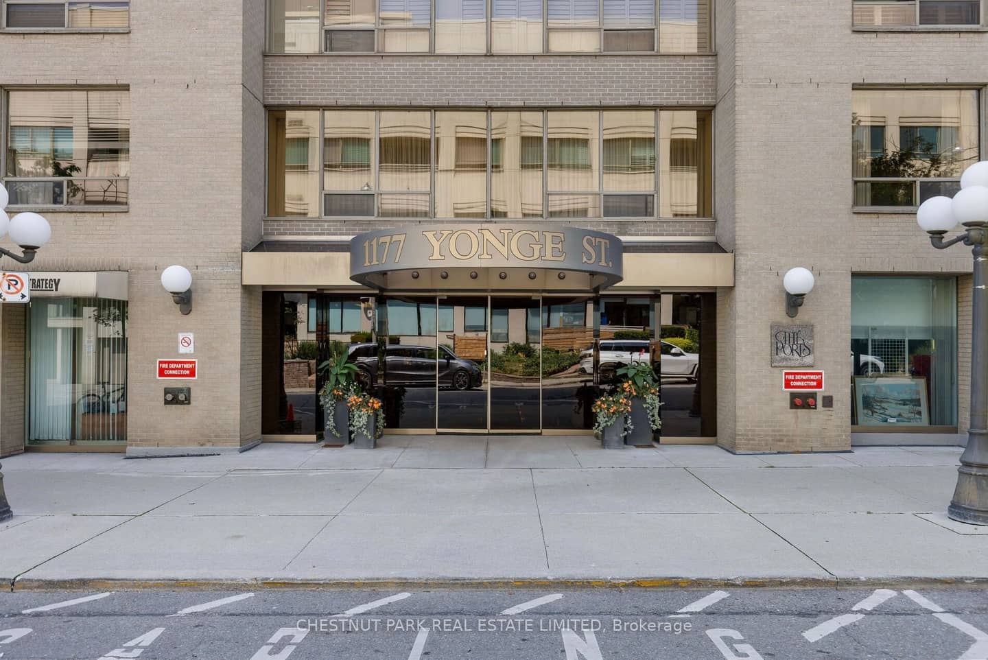 1177 Yonge Street 516, Toronto, ON M4T 2Y4