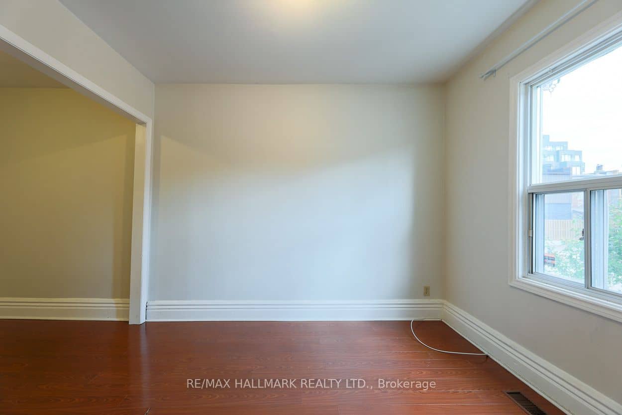 478 Logan Avenue, Toronto, ON M4M 2P4