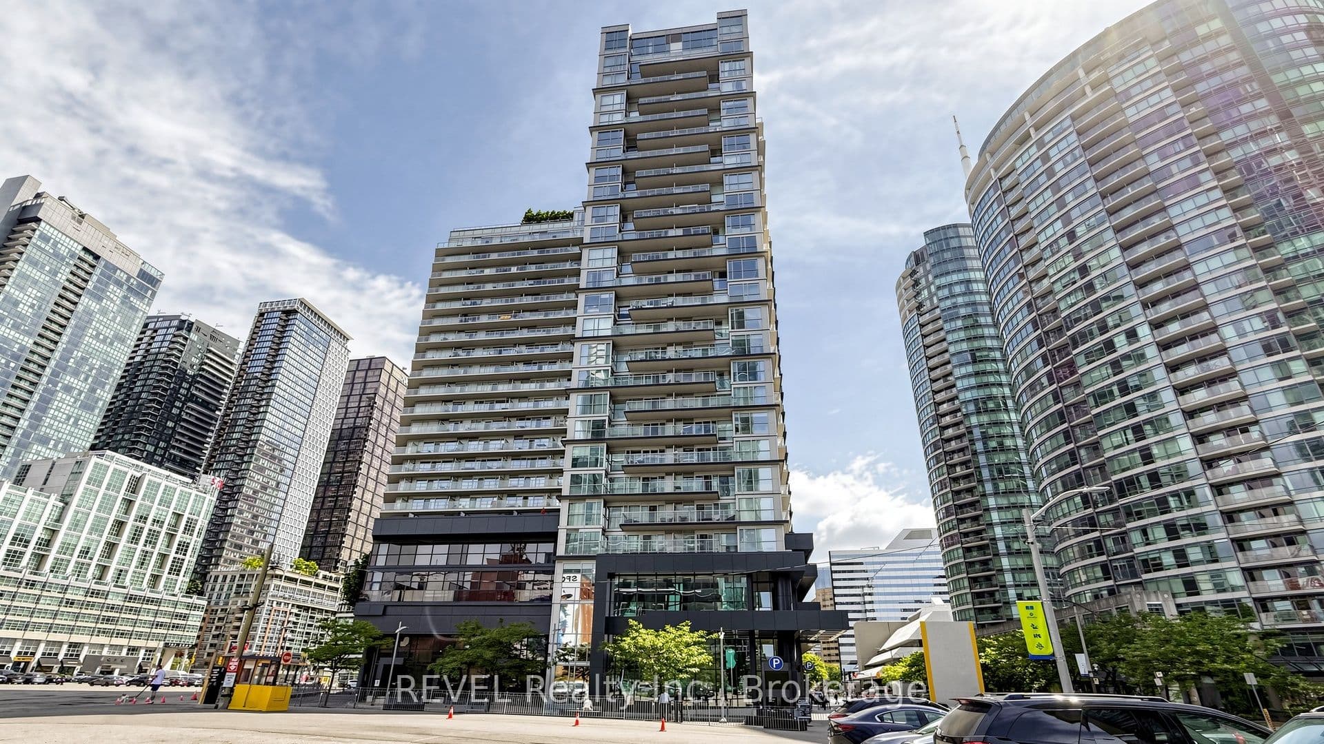 352 Front Street W 306, Toronto, ON M5V 0K3