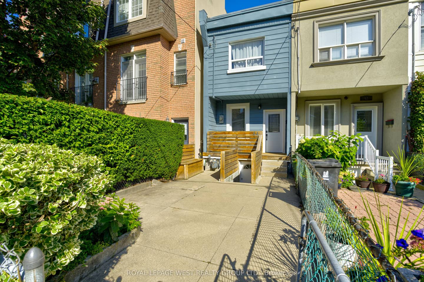 44 Fisher Street, Toronto, ON M6K 1V8