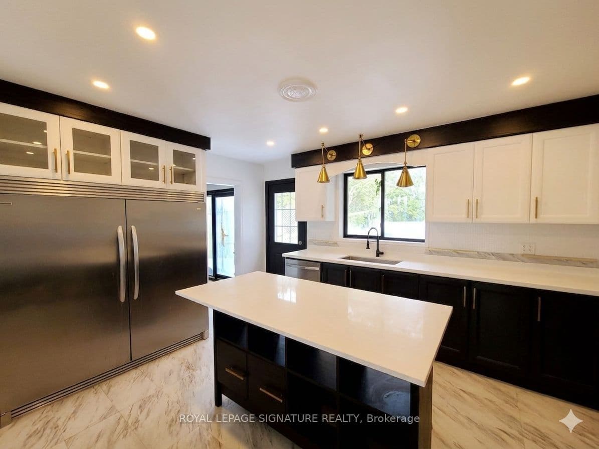 59 Valentine Drive, Toronto, ON M3A 3J7
