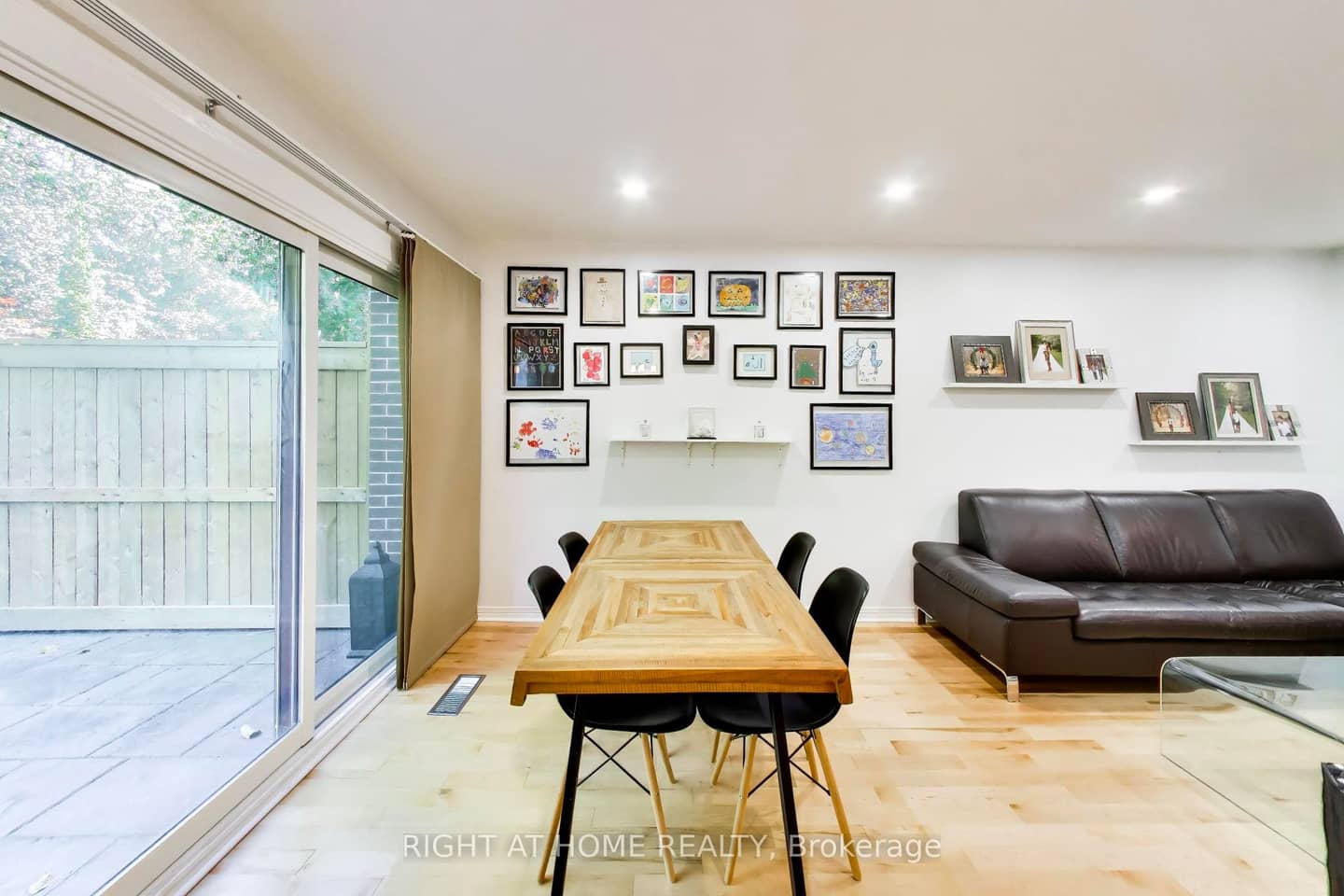 46 Three Valleys Drive 3, Toronto, ON M3A 3B5