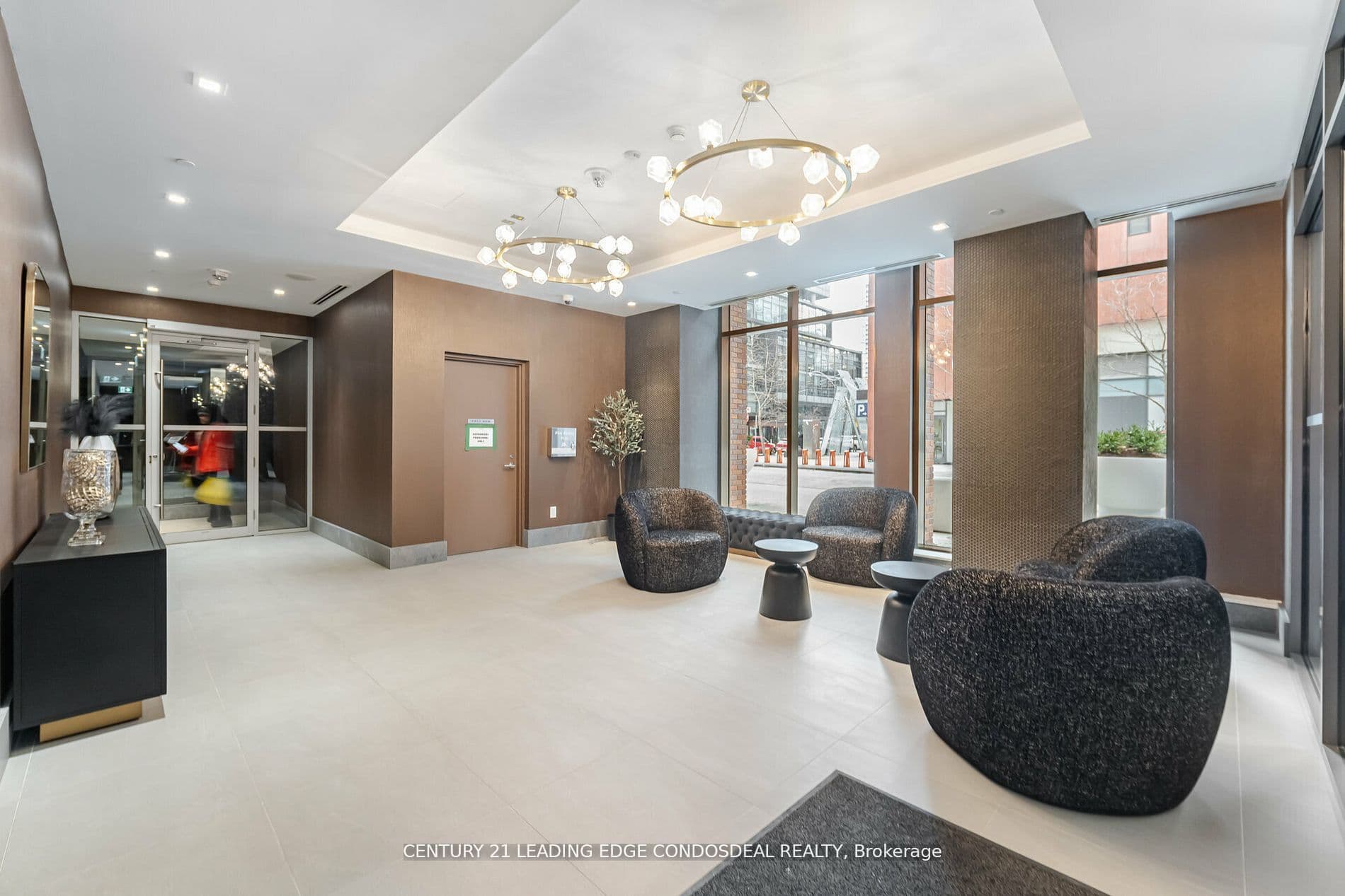 28 Widmer Street 4929, Toronto, ON M5V 0T2