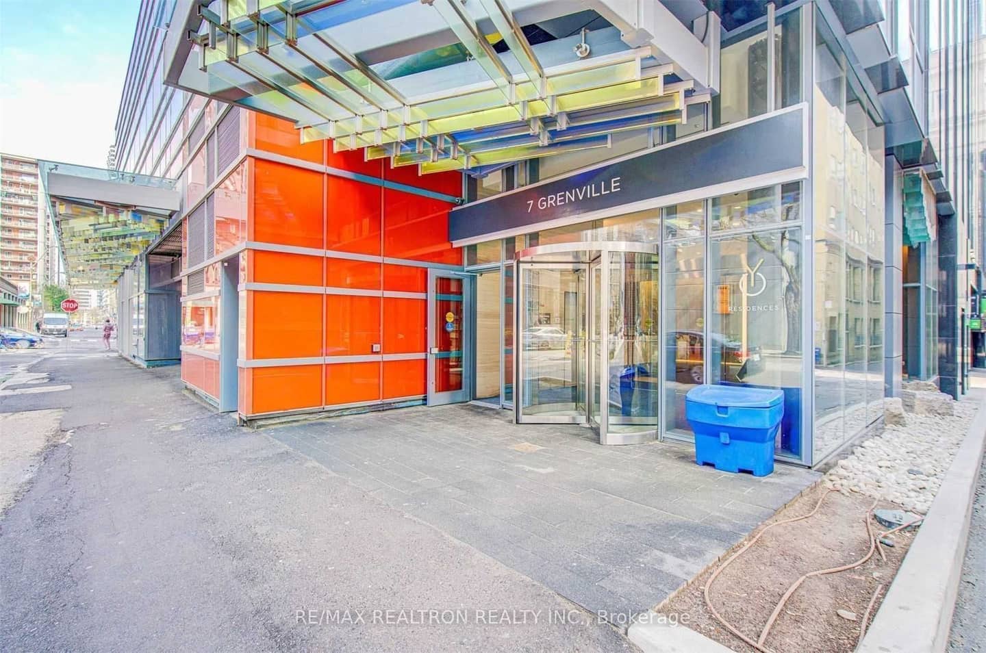 7 Grenville Street 513, Toronto, ON M4Y 0E9