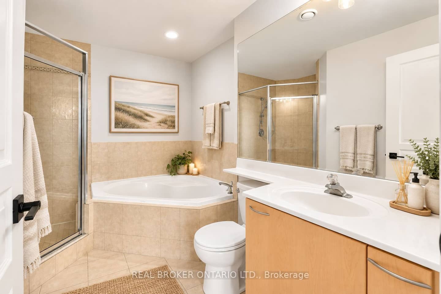 1 Belvedere Court 405, Brampton, ON L6V 4M6