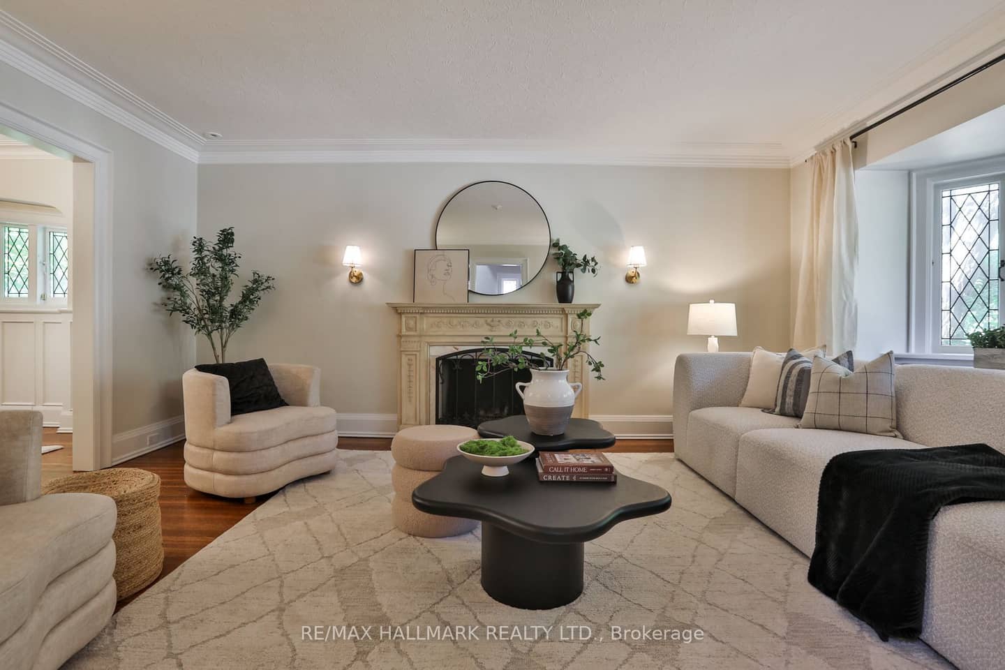83 Wembley Road, Toronto, ON M6C 2G3
