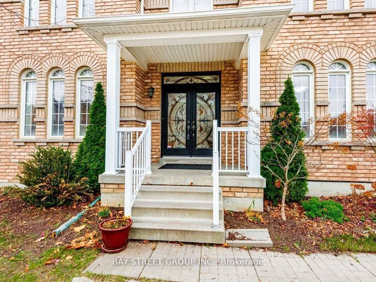 80 Geddington Crescent, Markham, ON L6B 0M6