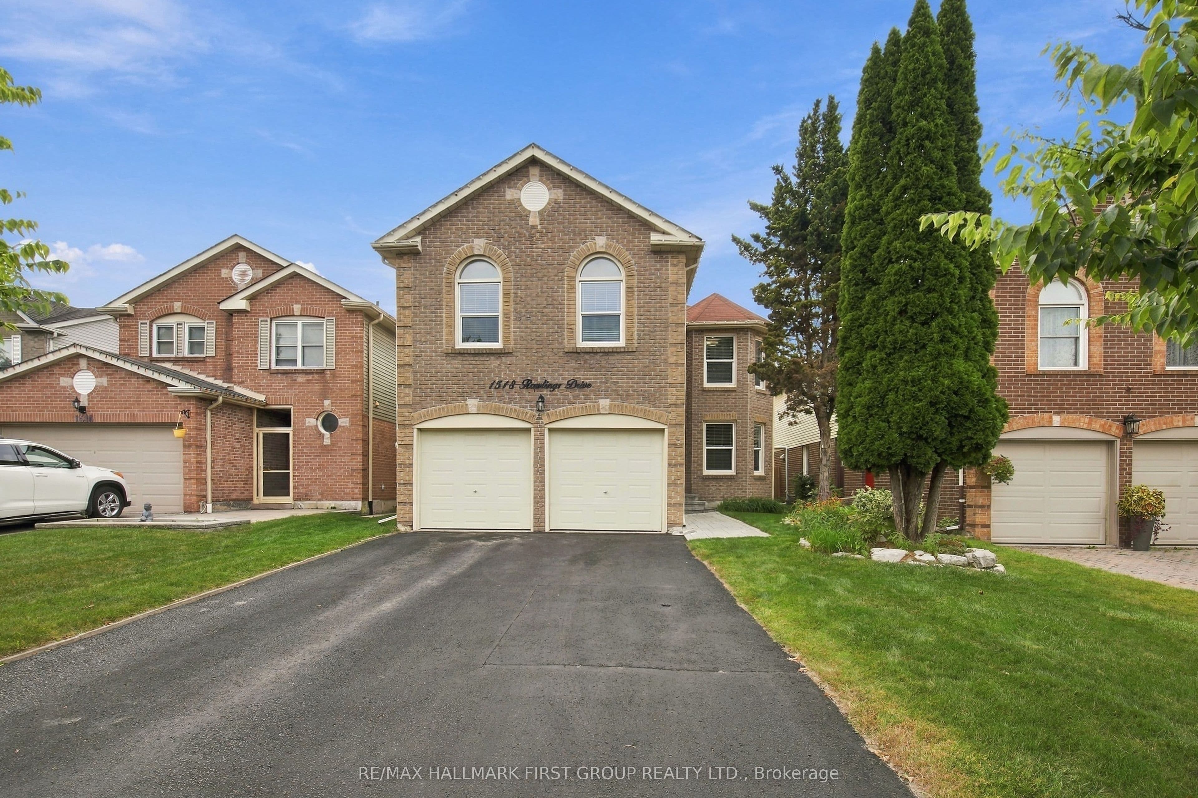 1518 Rawlings Drive, Pickering, ON L1V 5A5