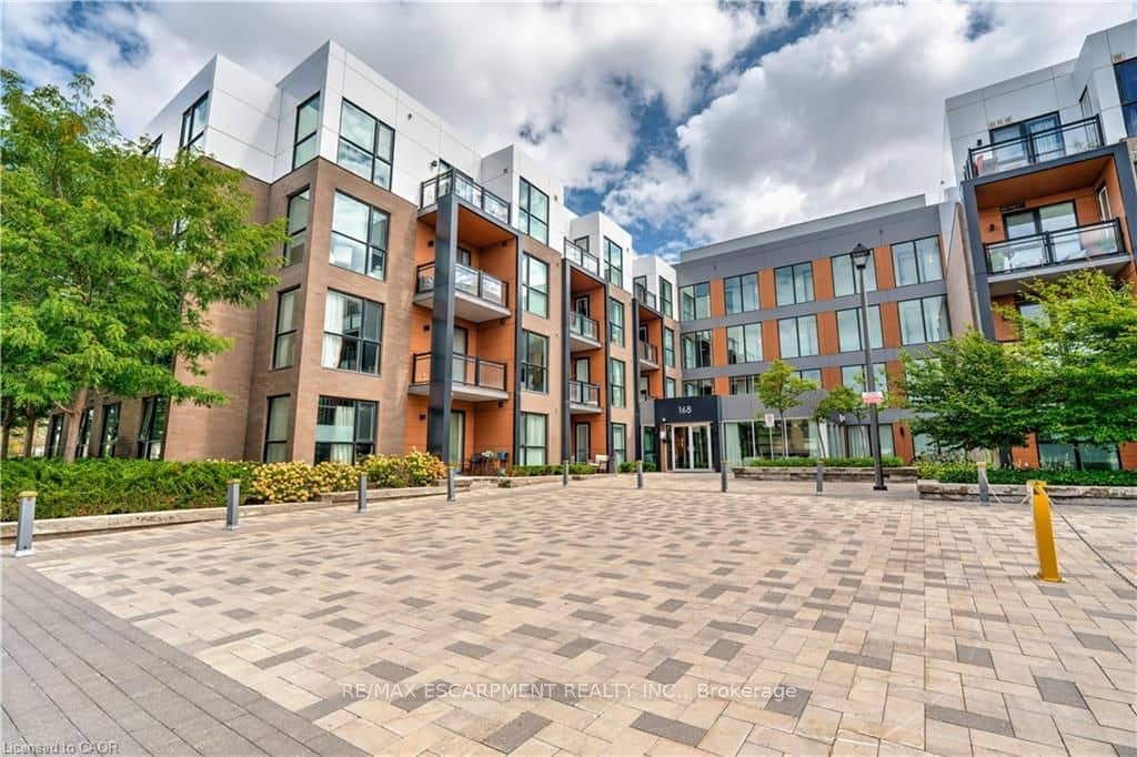 168 Sabina Drive 119, Oakville, ON L6H 0W5