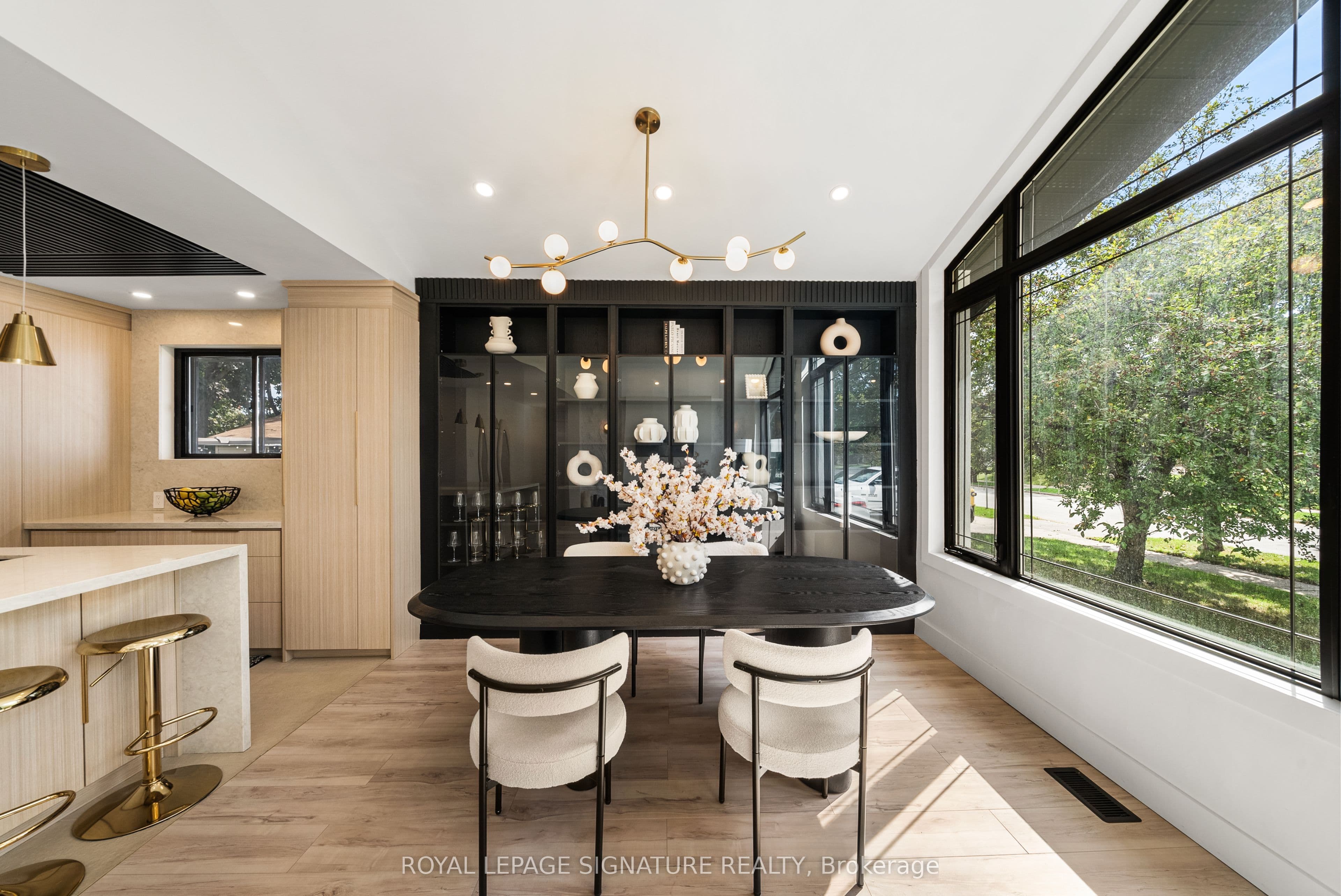 75 Rangoon Road, Toronto, ON M9C 4N8
