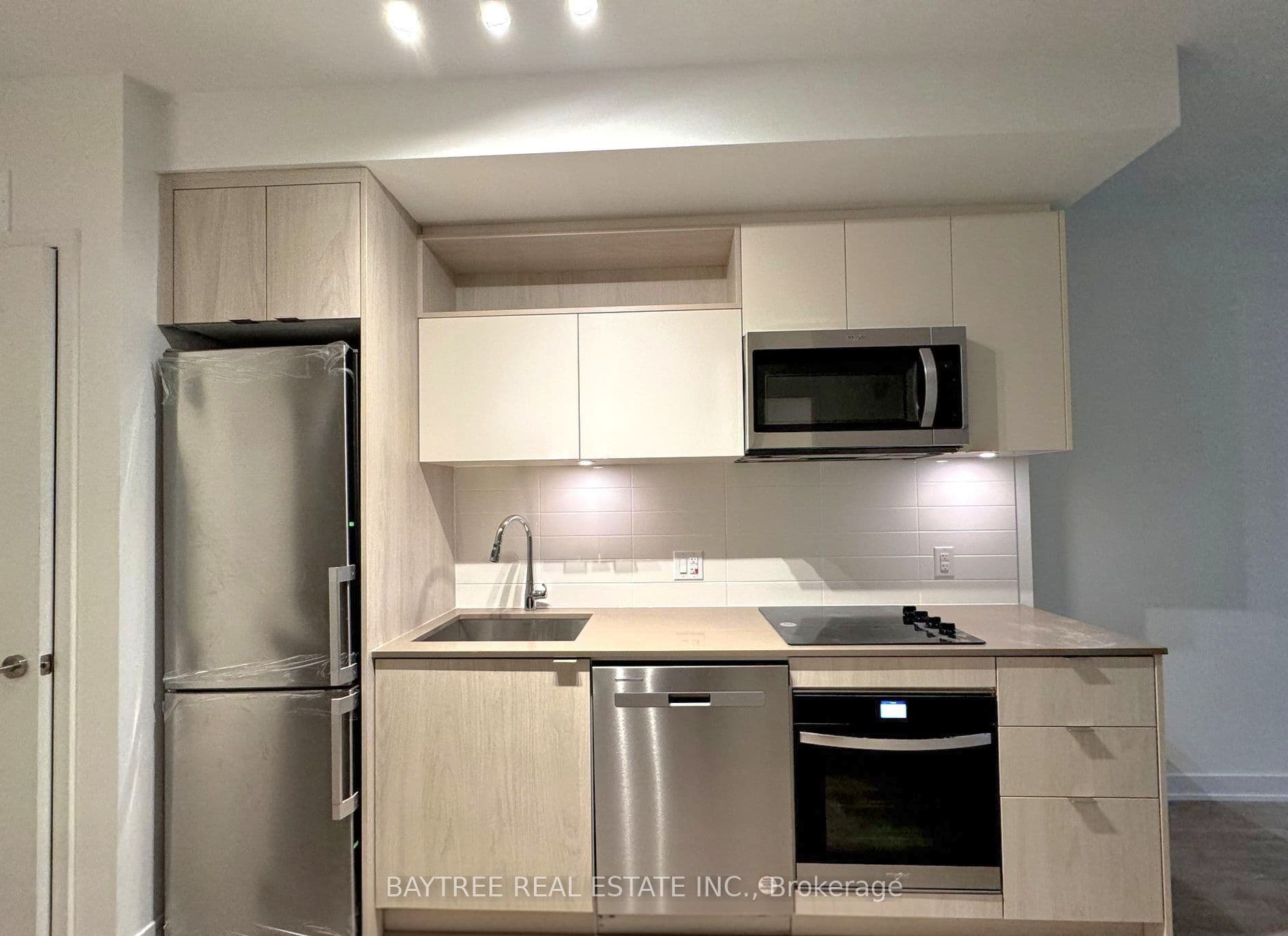 100 Dalhousie Street 408, Toronto, ON M5B 0C7
