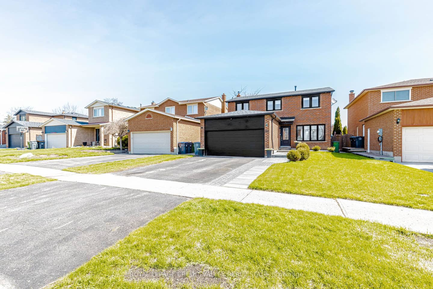 85 Derose Avenue, Caledon, ON L7E 1A6