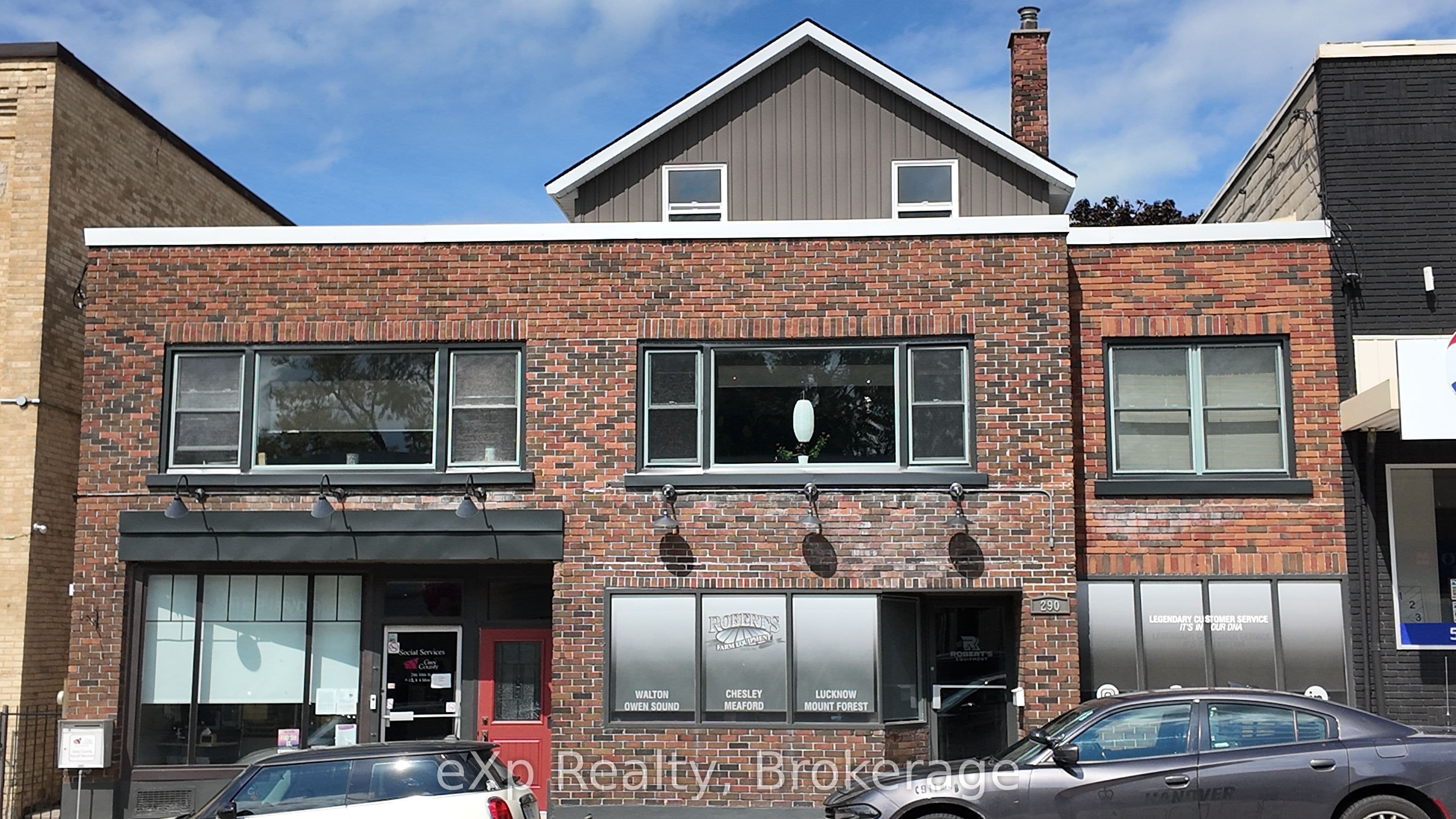 290 10TH Street, Hanover, ON N4N 1P2