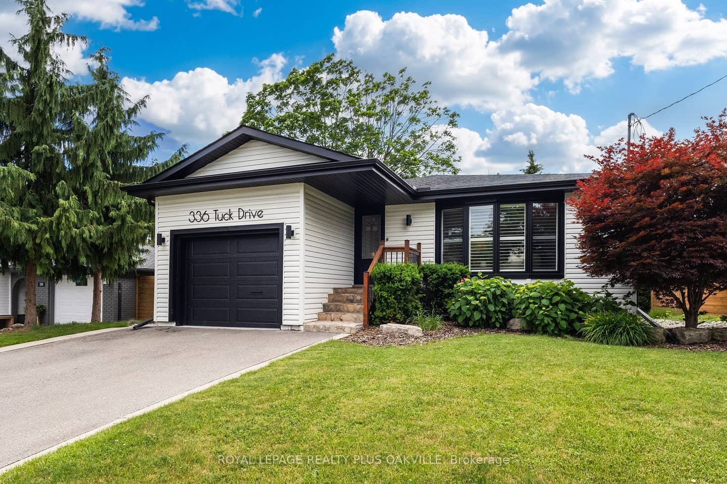 336 Tuck Drive, Burlington, ON L7L 2R3