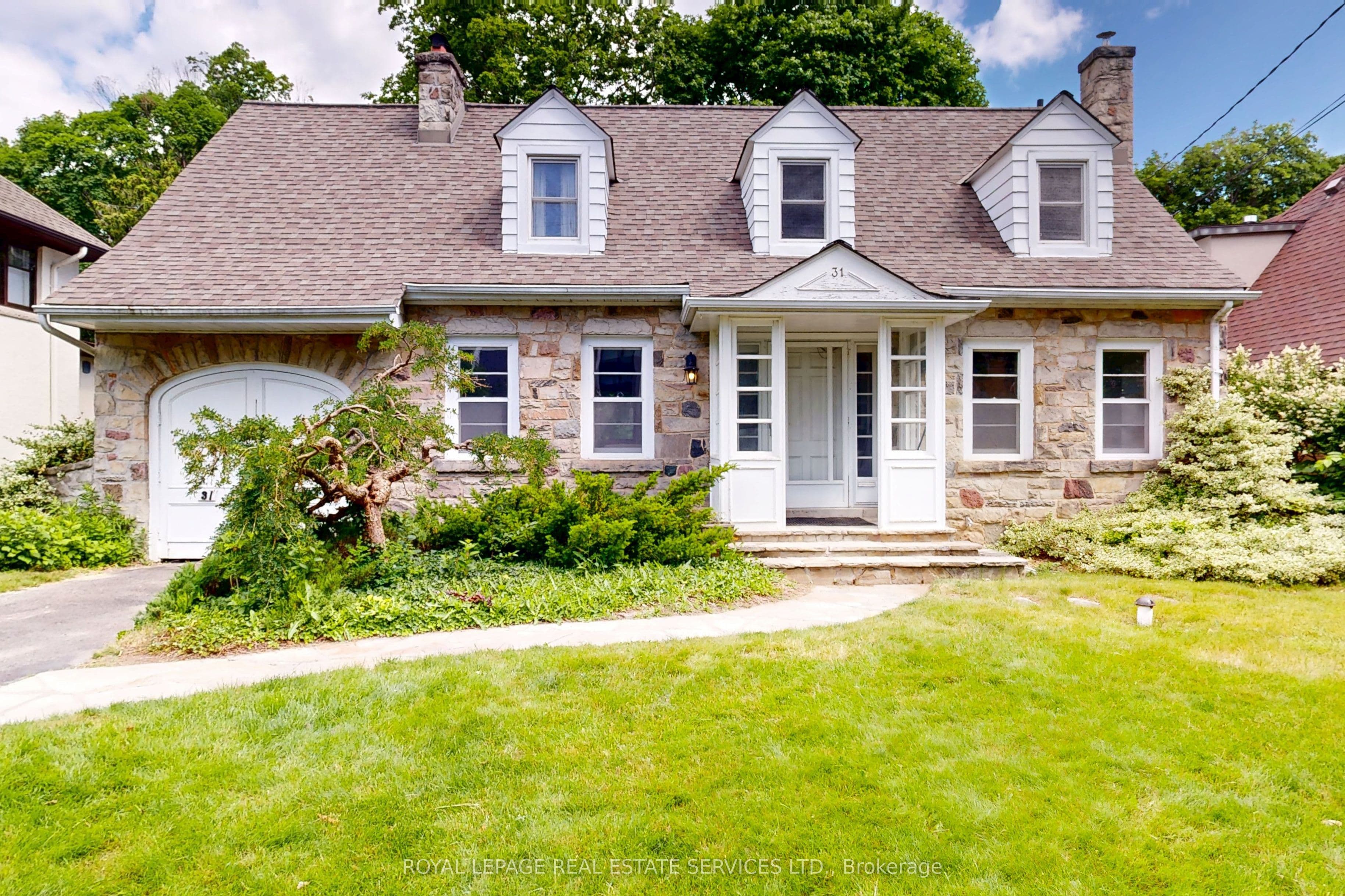 31 Burnhamthorpe Park Boulevard, Toronto, ON M9A 1H8